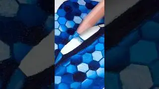 DrAWinG OnLy USinG The CoLoR BLUE💙