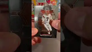 2023 Mosaic Football Pack Opening #football #footballcards #nfl #whodoyoucollect #shorts