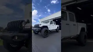 2022 Lifted Jeep Gladiator 4x4