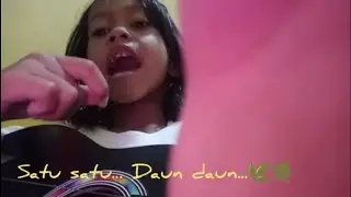 Viral bocil Mahir Ukulele