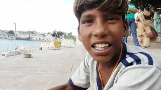Pushkar Boy speaking Many languages - A chit chat and journey to Rajasthan .