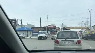 В Омске водитель скорой рискнул жизнью экипажа ради больного