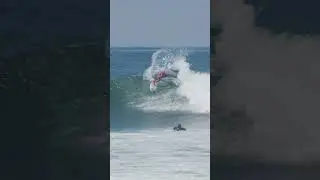Sawyer Lindblad over this long weekend #surfing #californiasurf #surfside