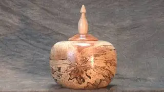 woodturning a spalted birch hollow form with lid