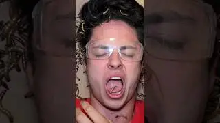 QUEM FICAR MAIS TEMPO COM O TENÉBRIO NO ROSTO, VENCE! 