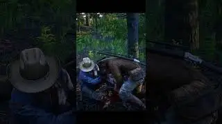 His leg got stuck by an bear trap💀 #rdr2 #shorts #gaming #reddeadredemtion2 #reddeadredemption