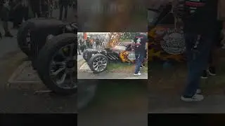 Роскошный V 8 на стильном Роестомоде! Вы только послушайте этот звук мотора