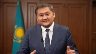 🇰🇿   Құрметті қауым! Жаңа жыл қарсаңындағы жүрекжарды лебізімді назарларыңызға ұсынамын.