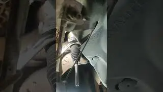 Renault Megan 3. Замена рулевой тяги и наконечника.