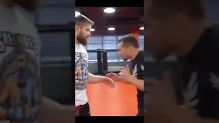 назвал цепленком и получил 😡💪