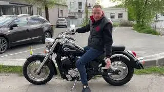 Let's talk about a Honda Shadow 400 with 8,000 km on the clock