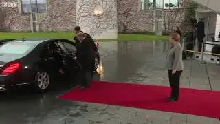 Funny moment where Theresa May gets locked in car
