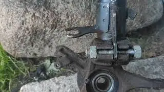 решение заломаного болта в кулаке ford focus