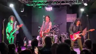 Wait - Mike Tramp LIVE- Songs of White Lion