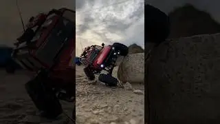 The OG scx24 bronco stretching it’s legs! 🦾 