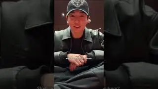 Jungkook's coworkers got silent after he turned on the live 😂