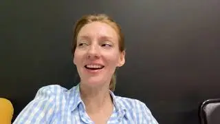 Девушка напевает Руки вверх! ‘Я без тебя скучаю’ в такси…