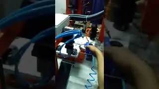 Döner tabla ile klavuz çoklu klavuz çekme makinesi