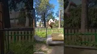 Внутренний гейнер с упора на брусьях, легко, но непонятно