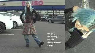 the outfits of a unemployed 20 year old girl