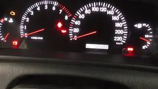 ТОЙОТА КОРОЛЛА чтение КОДОВ ОШИБОК через БОРТОВОЙ компьютер.