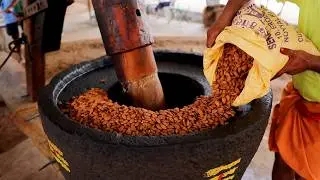 மாட்டு மரச்செக்கு எண்ணெய் Groundnut ,Almond Oil is made Wood Cold Pressed Oil Chekku Ennai
