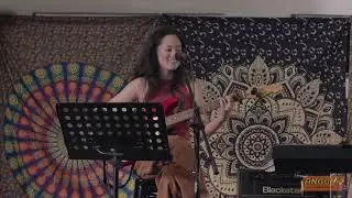 Zoe Tan | Angguk-Angguk, Jangan Geleng