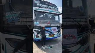 Gak Foto Sama Bus Artis? Yang Bener Aje, Rugi Dong!