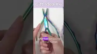 GiftI idea 04 - Chroma Plier Set
