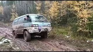 Ну и ну !!! Дождик сделал свое дело !!! Дорога экстремальная !!!