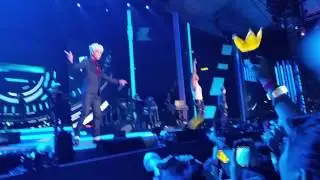 [HD] HANDS UP - BIGBANG 빅뱅 @ SG50 COUNTDOWN 150101