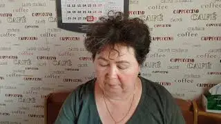 Прибежала на обед.