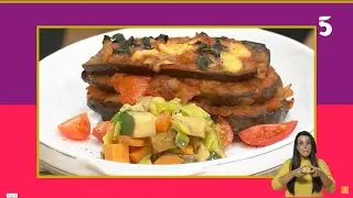 Berenjenas a la parmigiana con ensalada tibia l 