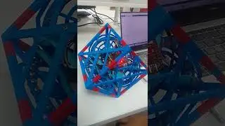 control #pid de posición angular con #esp32 de un #cubo o #cubli @rojitas @ojeda