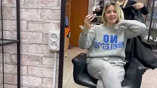 Спустя пол года обновила цвет волос!