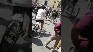 Salvini a Cava de' Tirreni. Accoglienza per come si merita