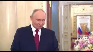 Кхе-кхе: Кремль обнародовал неотредактированное поздравление Путина с 8 марта