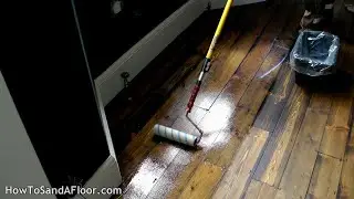 How To Lacquer, Oil or Varnish A Wood Floor (Roller)