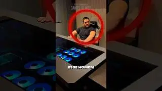 He MADE a GAMING TABLE (credits: pc_monsterachine/IG) 