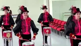 НИЖЕГОРОДСКИЙ АНСАМБЛЬ БАРАБАНЩИЦ И МАЖОРЕТОК 1