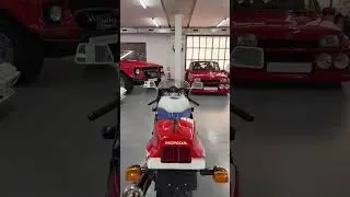HONDA VFR750 La primera SUPERBIKE (de serie)