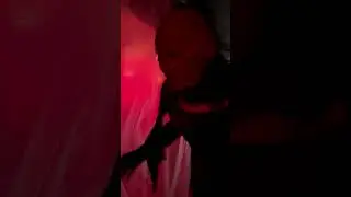 ПОМОГИТЕ, НАС ЗАПЕРЛИ В БЕРЛОГЕ УРОДОВ 😱🆘