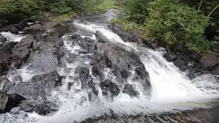 Flinton Falls - Trying not to fall (Don't try this at home!)