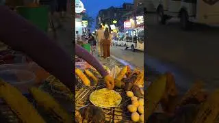 Vietnam sokak lezzeti. Pirinç unundan pizza 🐥 #travel #vietnamgezisi