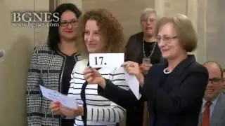 Бюлетина номер 17 за Цачева, номер 13 за Радев
