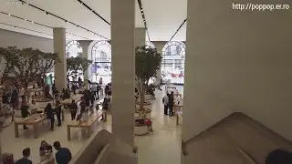 Apple Retail Store,Regent Street,Oxford Circus-London,United Kingdom