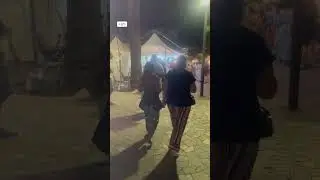 «mettete come calzature ai vostri piedi lo zelo dato dal vangelo della pace;»‭‭ Efesini‬ ‭6‬:‭15‬