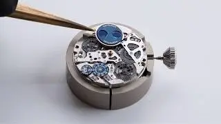 IWC watchmaker assembles the Big Pilot's Watch Perpetual Calendar ProSet Le PetitPrince