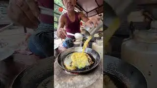 Egg Poche Or Egg Bread Omlette Which One You Like#shorts