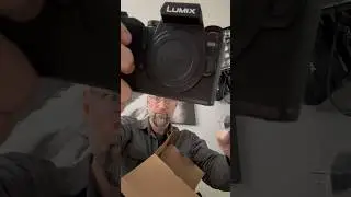 Unboxing the LUMIX G9II 